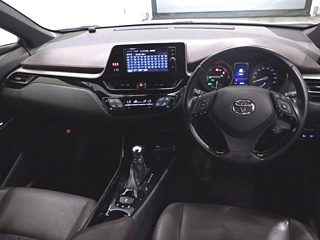 TOYOTA C-HR 2018