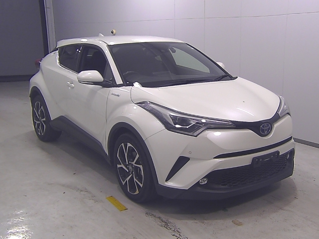 TOYOTA C-HR 2018