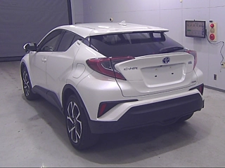 TOYOTA C-HR 2018