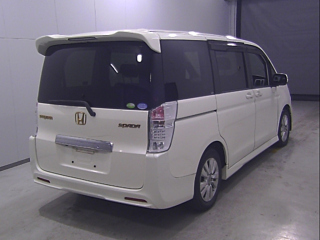 HONDA STEP WAGON 2010