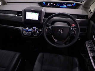 HONDA FREED 2017
