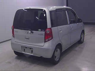 HONDA LIFE 2010