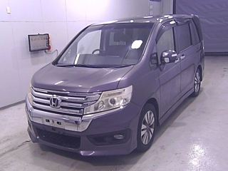HONDA STEP WAGON 2014