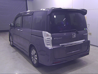 HONDA STEP WAGON 2014