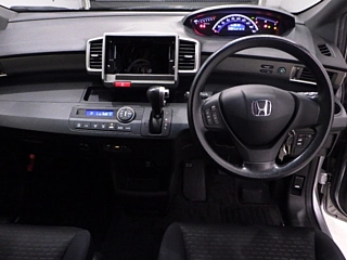 HONDA FREED 2014