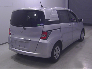 HONDA FREED 2014