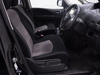 NISSAN SERENA 2012