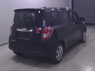 TOYOTA RACTIS 2010