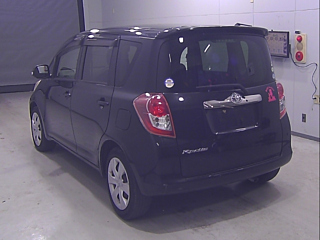 TOYOTA RACTIS 2010