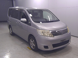 NISSAN SERENA 2010