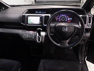 HONDA STEP WAGON 2010