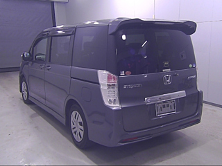 HONDA STEP WAGON 2010