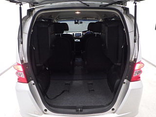 HONDA FREED 2011