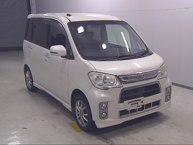 DAIHATSU TANTO EXE 2013