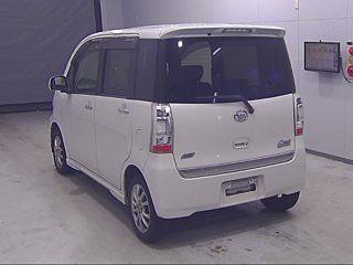 DAIHATSU TANTO EXE 2013
