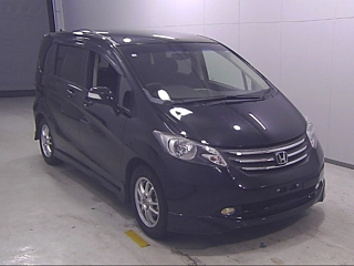 HONDA FREED 2010