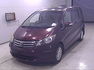 HONDA FREED 2010