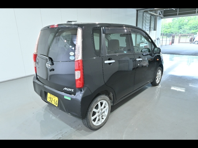 DAIHATSU MOVE 2011