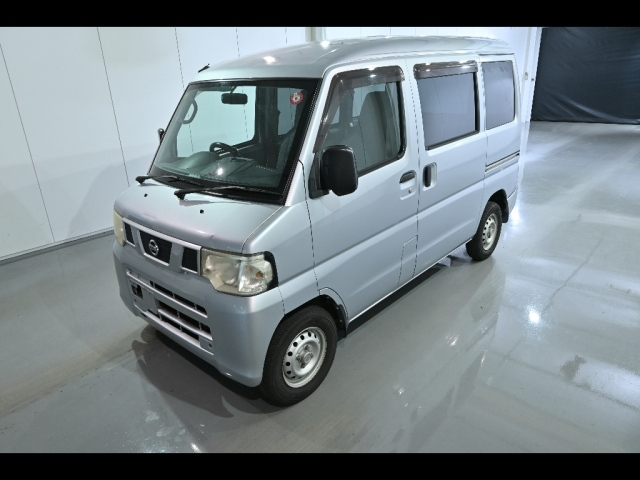 NISSAN CLIPPER VAN 2013
