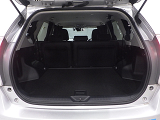 TOYOTA PRIUS ALPHA 2017