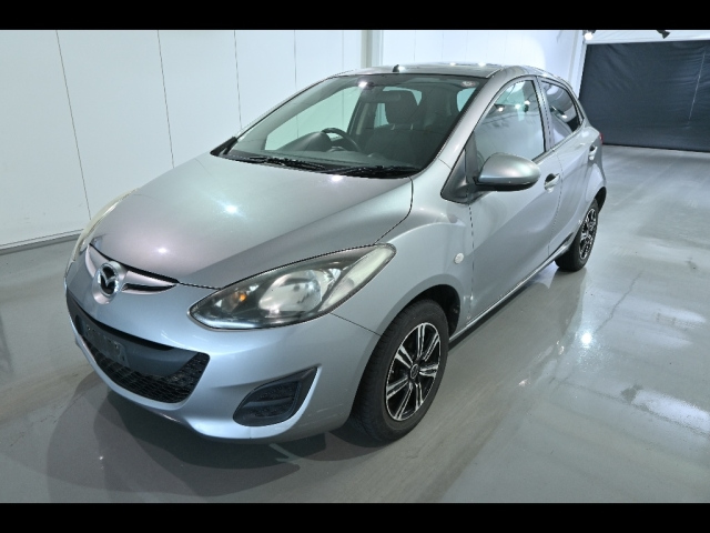 MAZDA DEMIO 2012