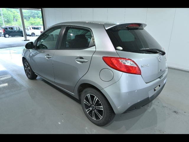 MAZDA DEMIO 2012