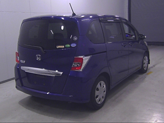HONDA FREED 2016