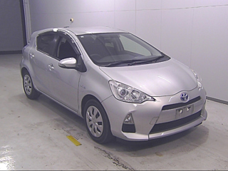 TOYOTA AQUA 2014