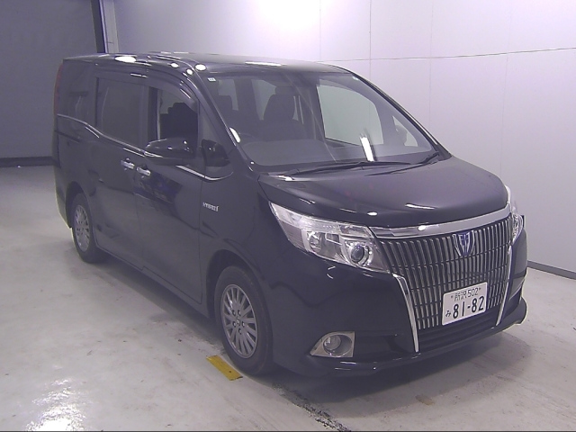 TOYOTA ESQUIRE 2015
