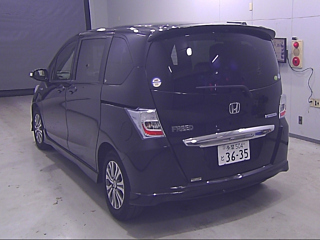 HONDA FREED 2012
