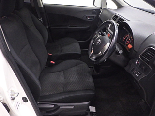 TOYOTA RACTIS 2014