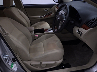 TOYOTA PREMIO 2014