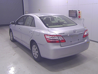 TOYOTA PREMIO 2014