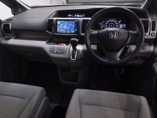HONDA STEP WAGON 2010