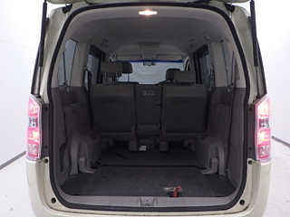 HONDA STEP WAGON 2010