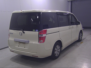 HONDA STEP WAGON 2010