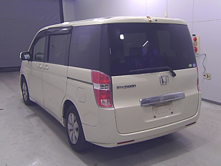 HONDA STEP WAGON 2010