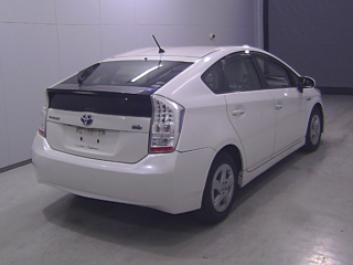 TOYOTA PRIUS 2010