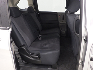 HONDA FREED 2010