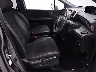 HONDA FREED 2012