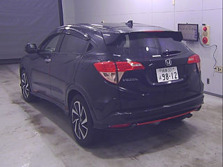 HONDA VEZEL 2016