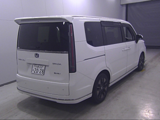 HONDA STEP WAGON 2024