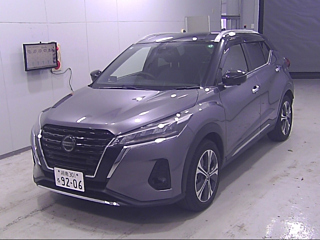 NISSAN KIX 2021