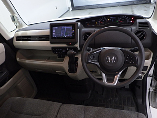 HONDA N BOX 2018