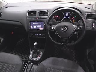 VOLKSWAGEN POLO 2017