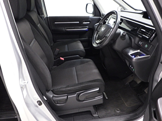 HONDA STEP WAGON 2018