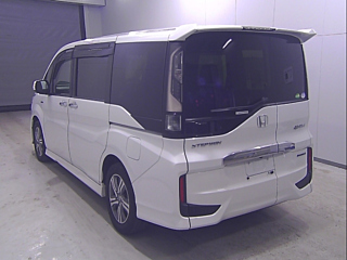 HONDA STEP WAGON 2018