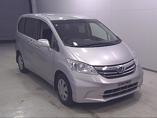 HONDA FREED 2012