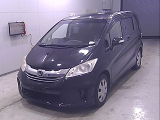 HONDA FREED 2014