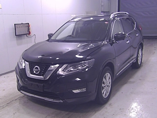 NISSAN X-TRAIL 2018